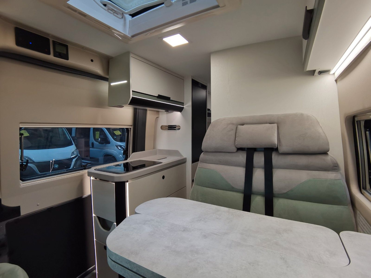 Fourgon aménagé Karmann DAVIS 620 LIFESTYLE/ - 2026 - / EINZELBETTEN