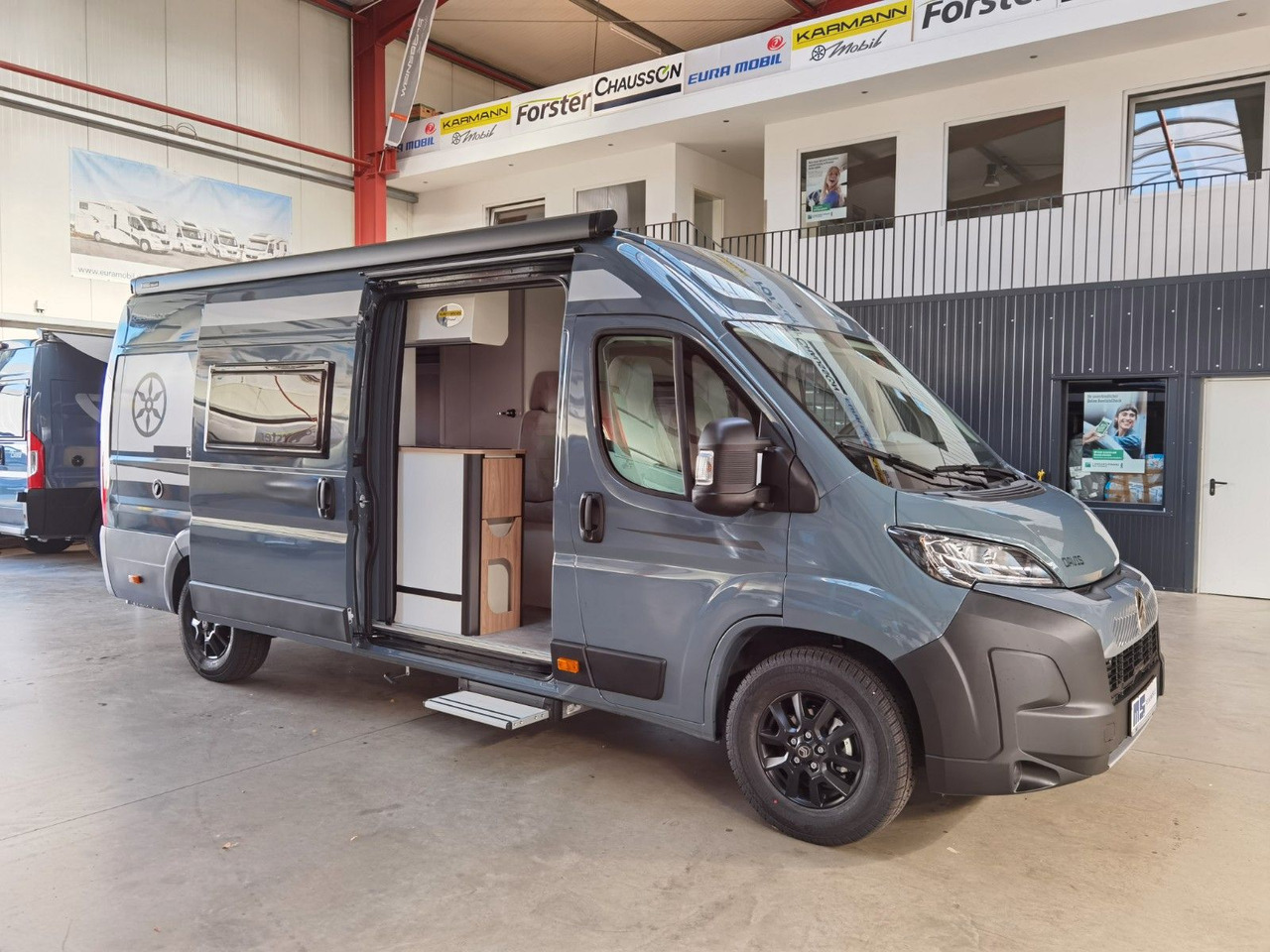 Fourgon aménagé Karmann DAVIS 620 TRENDSTYLE / -2026- / EINZELBETTEN