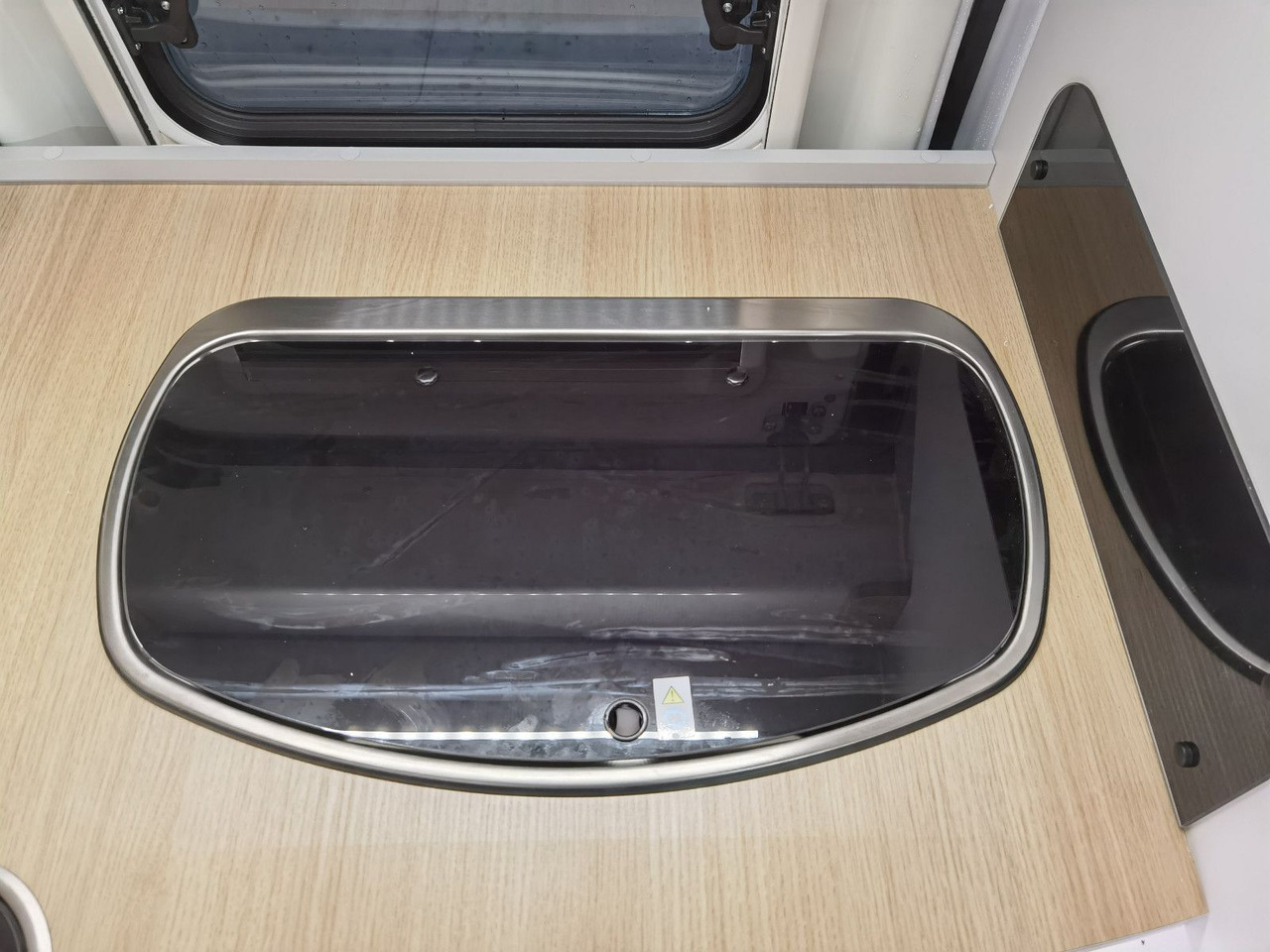 Fourgon aménagé Karmann DEXTER 550 / 140PS / CONCEPT - PAKET &amp; HUBBETT