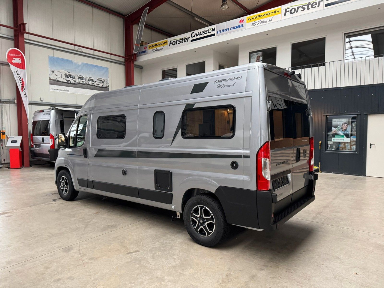 Fourgon aménagé Karmann DEXTER 580 / - 2026 - / 140PS-8G.AUTOMATIK