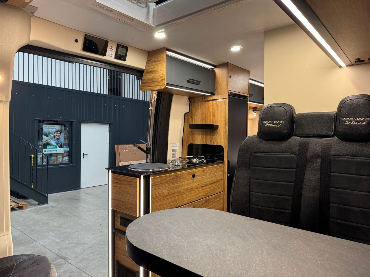 Fourgon aménagé Karmann DEXTER 580 / - 2026 - / 140PS-8G.AUTOMATIK