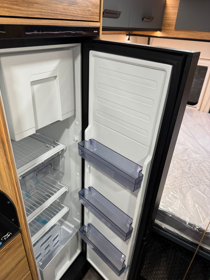 Fourgon aménagé Karmann DEXTER 580 / - 2026 - / 140PS-8G.AUTOMATIK