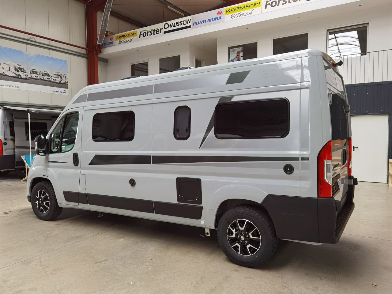 Fourgon aménagé Karmann DEXTER 580 /- 2026 -/ PANORAMA DACHFENSTER