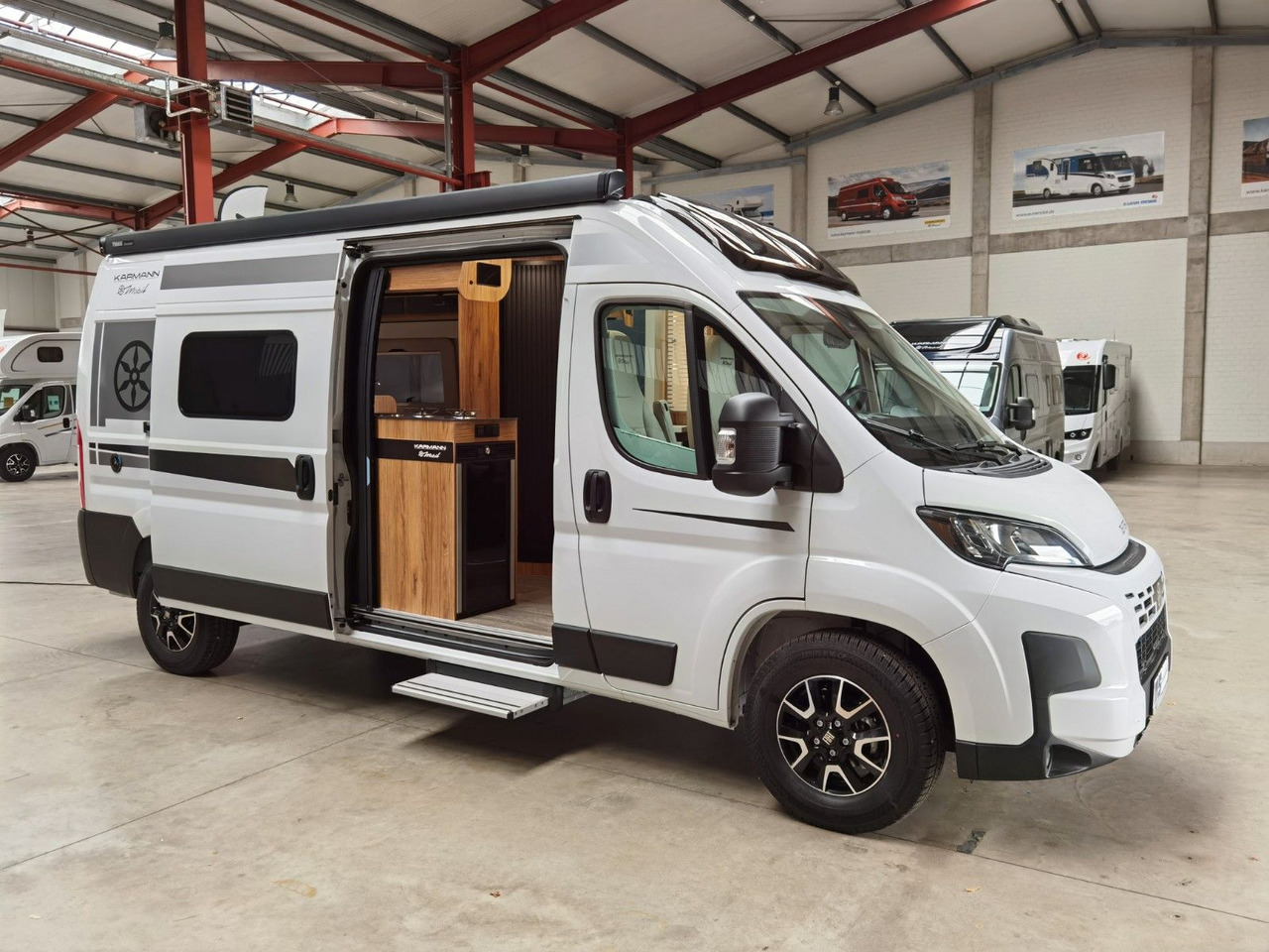 Fourgon aménagé Karmann DEXTER 580 /-MODELL 2026-/ PANORAMA DACHFENSTER