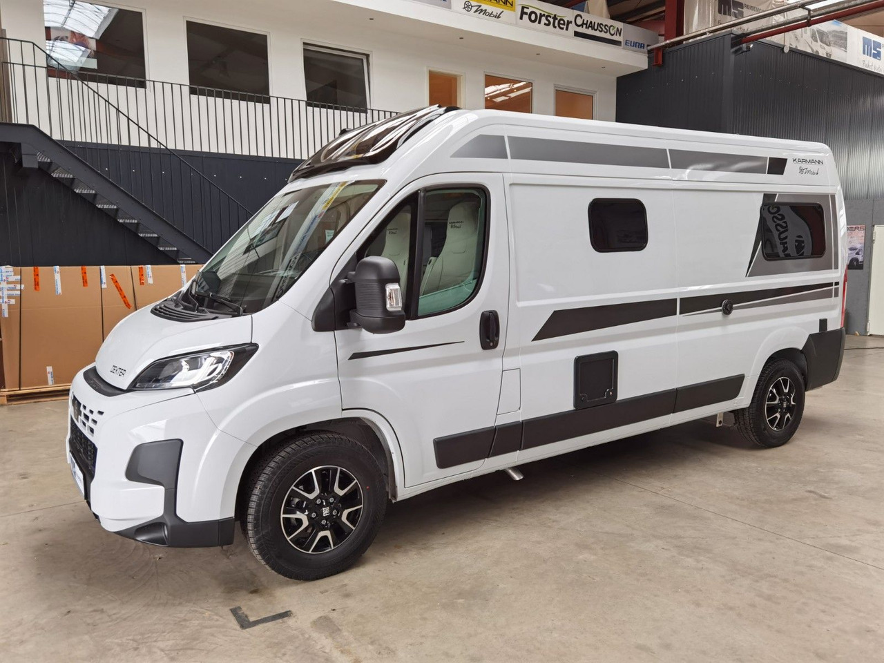 Fourgon aménagé Karmann DEXTER 580 /-MODELL 2026-/ PANORAMA DACHFENSTER