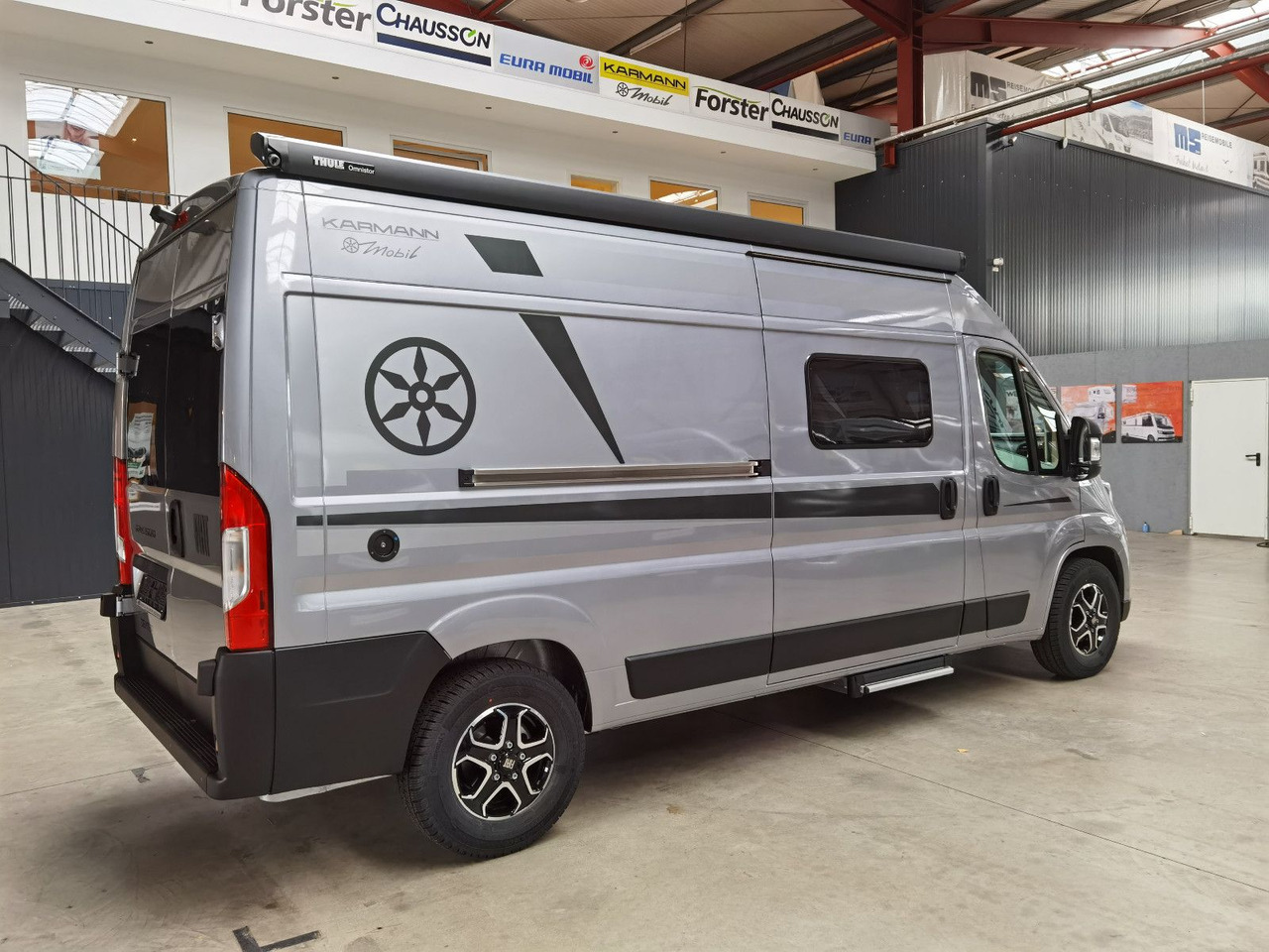 Fourgon aménagé Karmann DEXTER 600 /- 2026-/ 8G.AUTOMATIK/ EINZELBETTEN