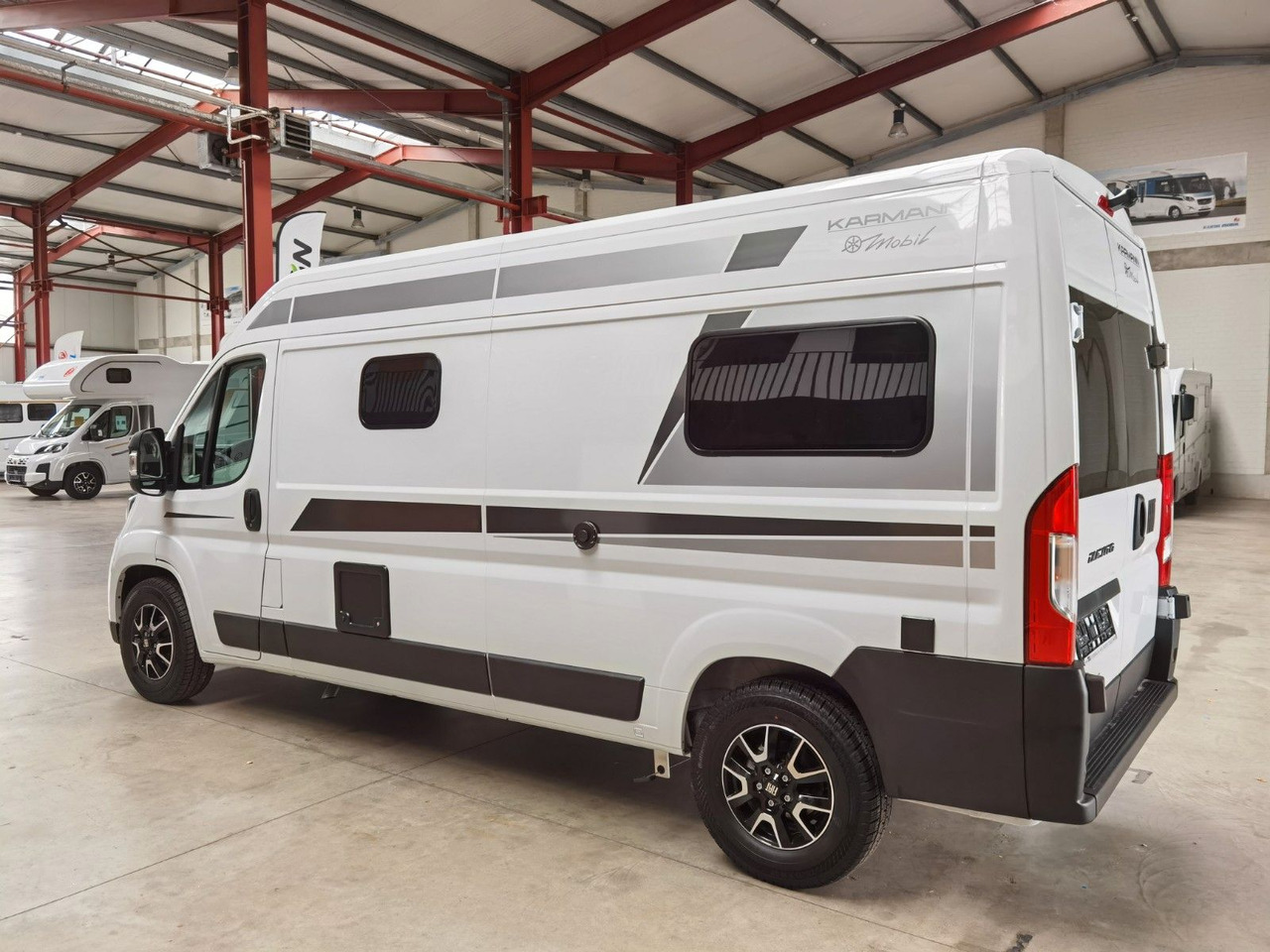 Fourgon aménagé Karmann DEXTER 600 / -2026- /8G.AUTOMATIK / EINZELBETTEN