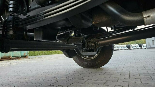 Fourgon aménagé MERCEDES-BENZ 814 DA T2 Vario 4x4 Allrad...