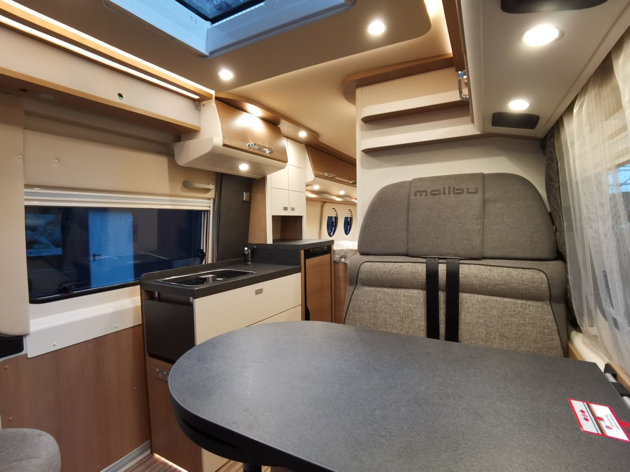 Fourgon aménagé Malibu VAN DIVERSITY GT- 640 LE K /NAVIGATION &amp; KEYLESS