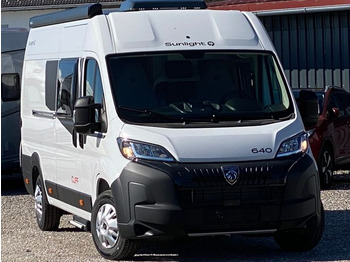 Fourgon aménagé  Sunlight Cliff 640 mit Längsbetten,Modell 25