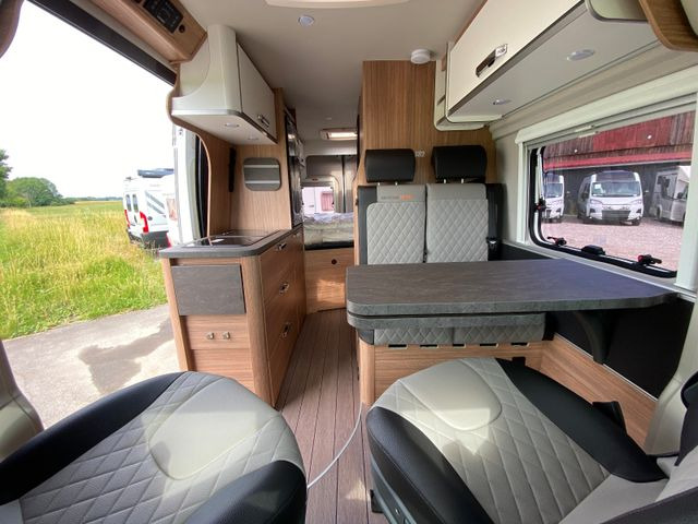 Fourgon aménagé Weinsberg CaraBus 600 MQ EDITION Fire