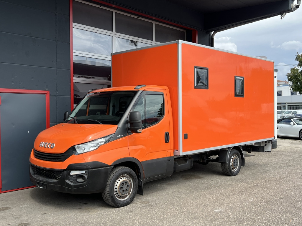 Camping-car Iveco Daily 35S14 Klima Orig.127'km Küche Doppelbett