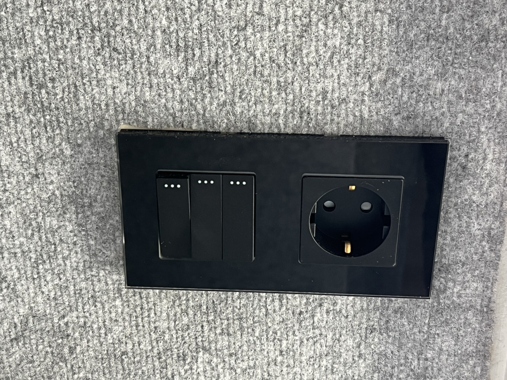 Camping-car Iveco Daily 35S14 Klima Orig.127'km Küche Doppelbett