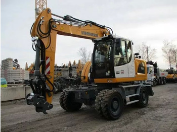 Pelle sur pneus LIEBHERR A 916