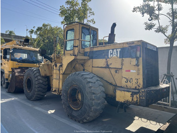 Chargeuse sur pneus CATERPILLAR 966F