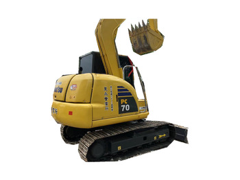 Pelle sur chenille KOMATSU PC70-8