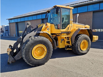 Chargeuse sur pneus VOLVO L110F