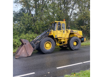 Chargeuse sur pneus VOLVO L90