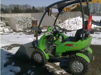 AVANT 220 - Engins de chantier