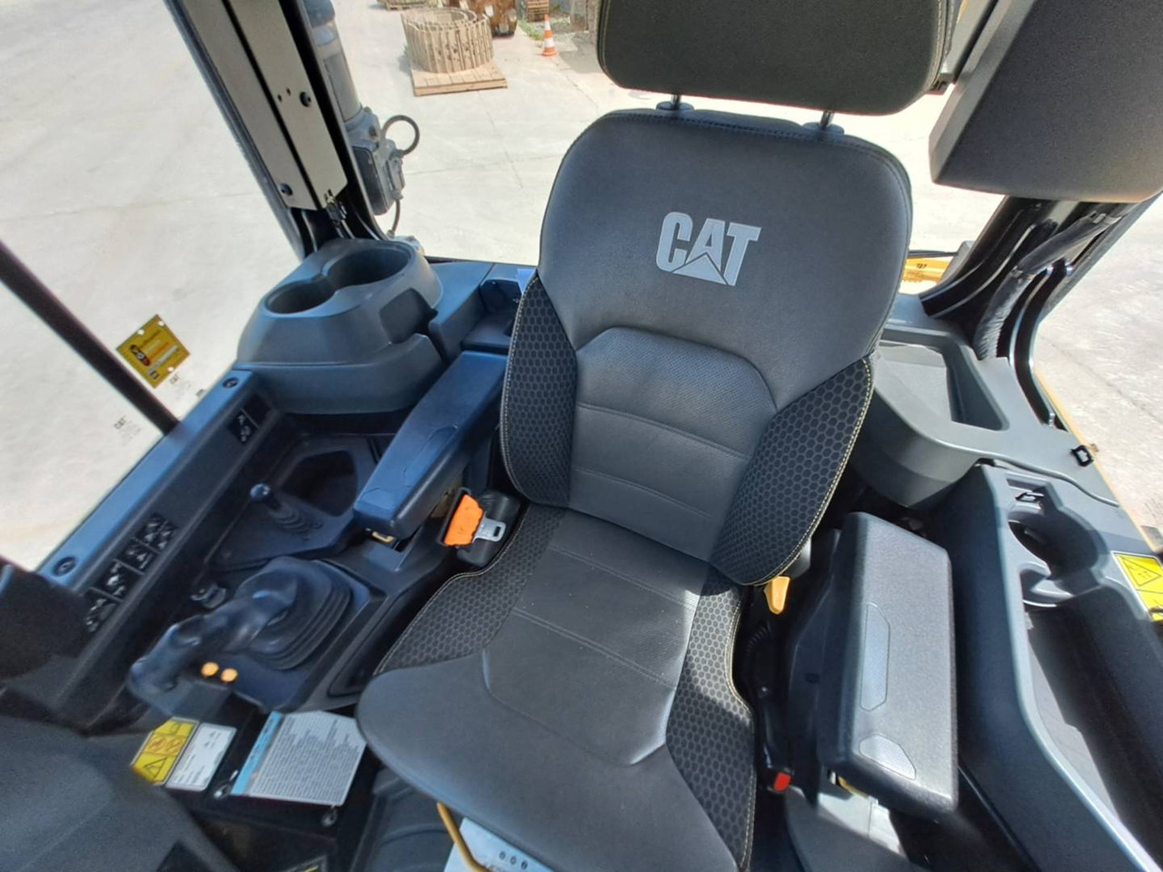 Bulldozer CAT D5