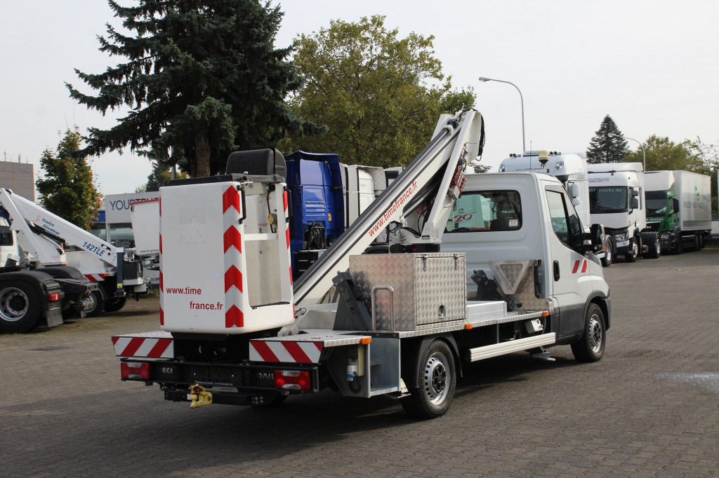 Camion avec nacelle Iveco Daily 35S12 EURO 6 KLUBB 13m  Klima  nur 23Tkm!
