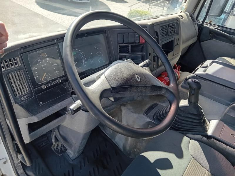Camion malaxeur Renault Kerax 340
