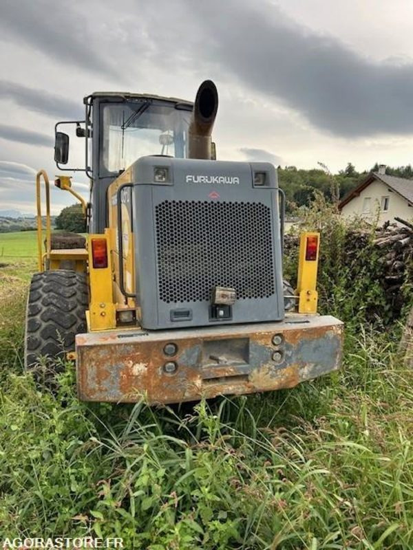 Chargeuse CHARGEUSE FURUKAWA 335 - 2000 - 5800 HEURES