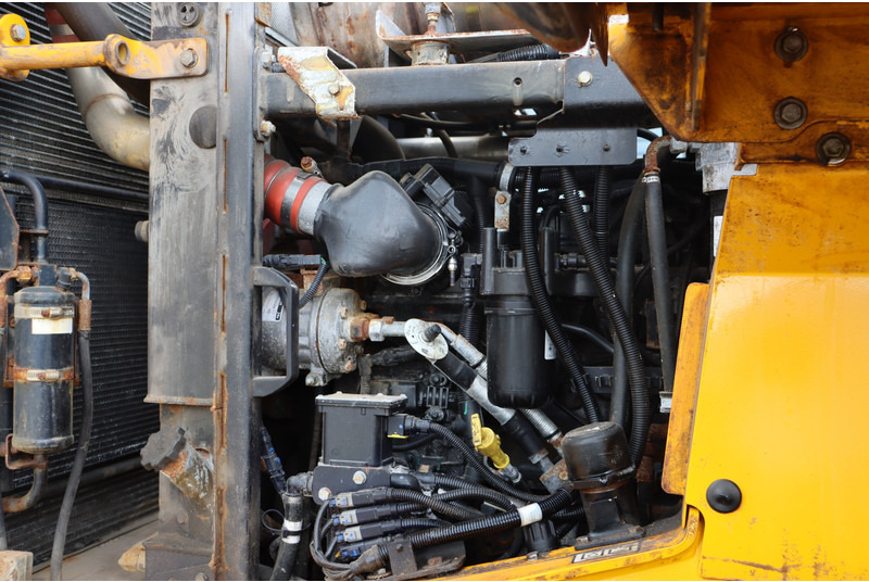 Chargeuse JCB 427 a5 zx