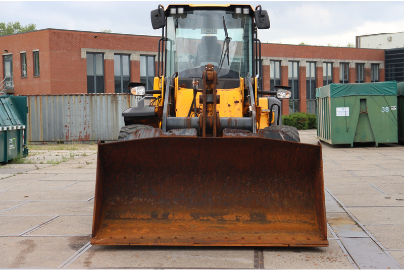 Chargeuse JCB 427 a5 zx