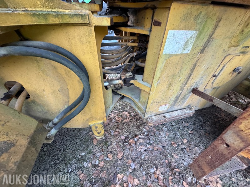 Chargeuse sur pneus 1980 Komatsu WA200 Hjullaster