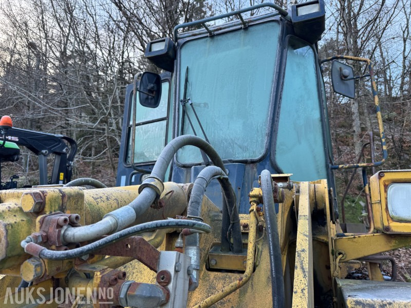 Chargeuse sur pneus 1980 Komatsu WA200 Hjullaster