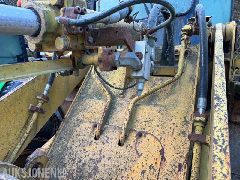 Chargeuse sur pneus 1980 Komatsu WA200 Hjullaster