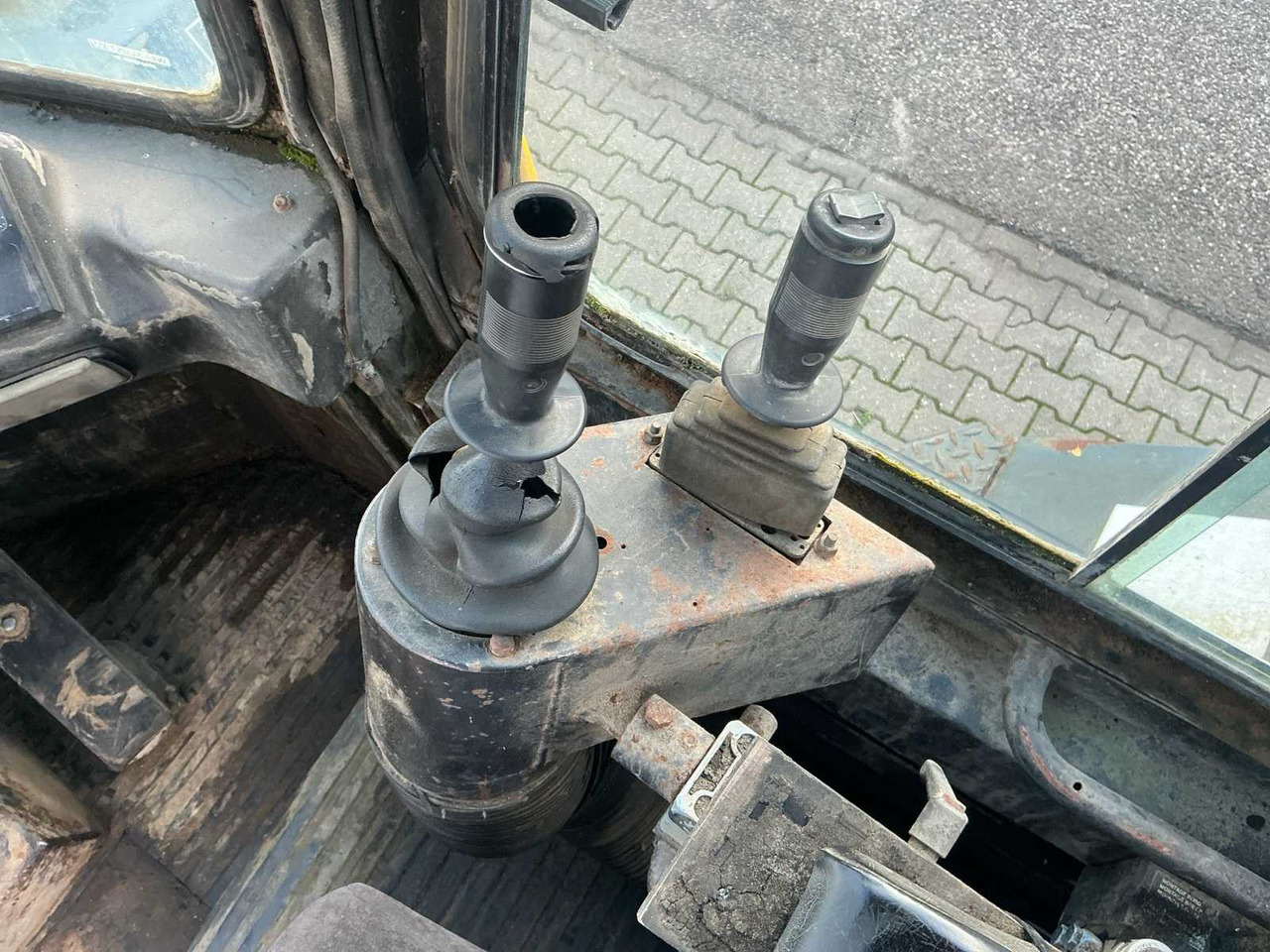 Chargeuse sur pneus 1995 WORK ETHIC WG35B SHOVEL