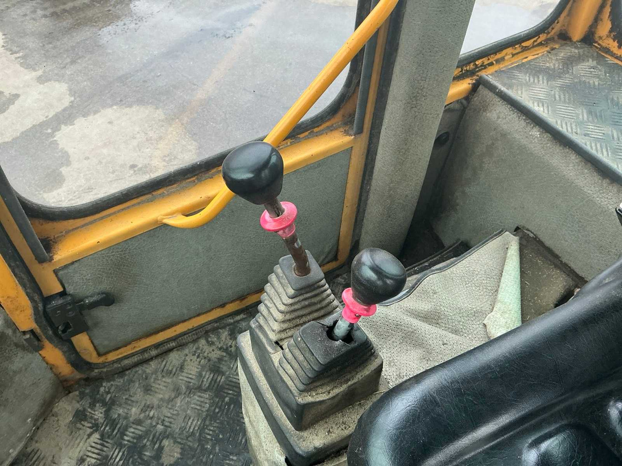 Chargeuse sur pneus 1995 ZETTELMEYER ZL 802 SHOVEL