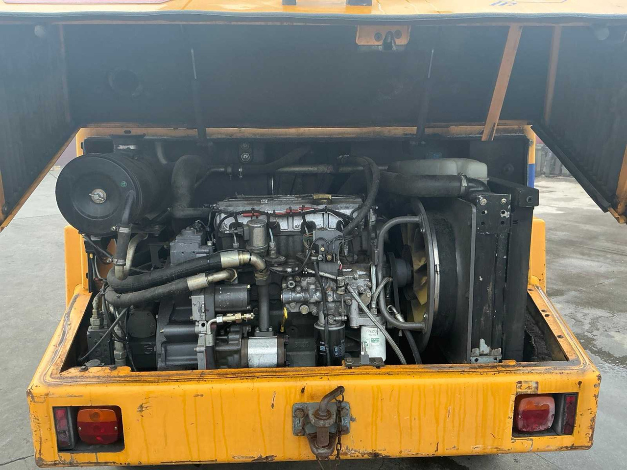 Chargeuse sur pneus 1995 ZETTELMEYER ZL 802 SHOVEL