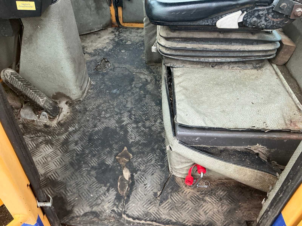 Chargeuse sur pneus 1995 ZETTELMEYER ZL 802 SHOVEL