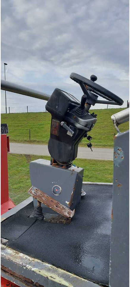 Chargeuse sur pneus 1996 WEIDEMANN 4002 SHOVEL