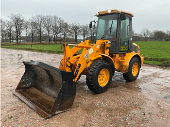 Chargeuse sur pneus  1997 JCB 408 B SHOVEL