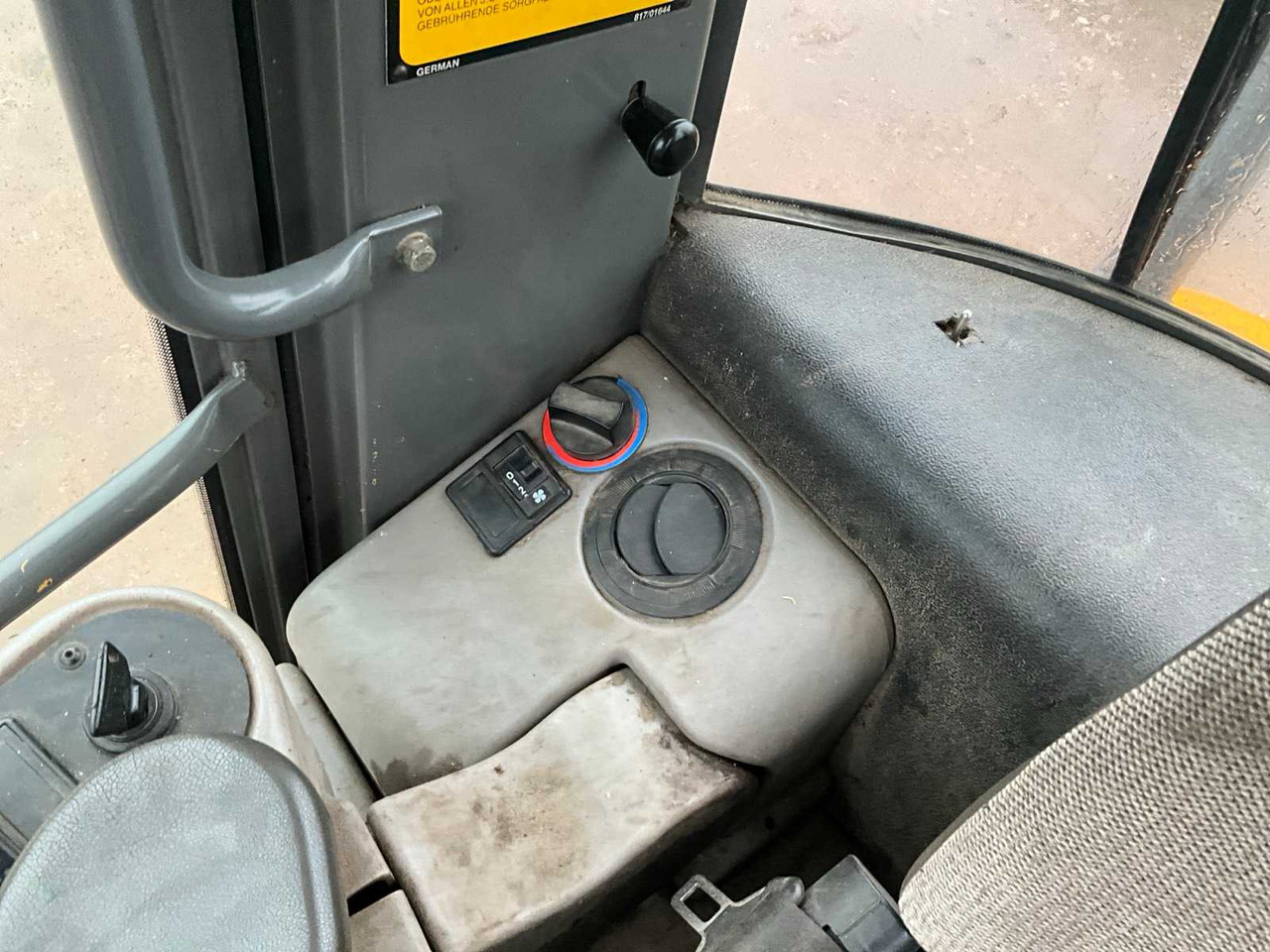 Chargeuse sur pneus 1997 JCB 408 B SHOVEL