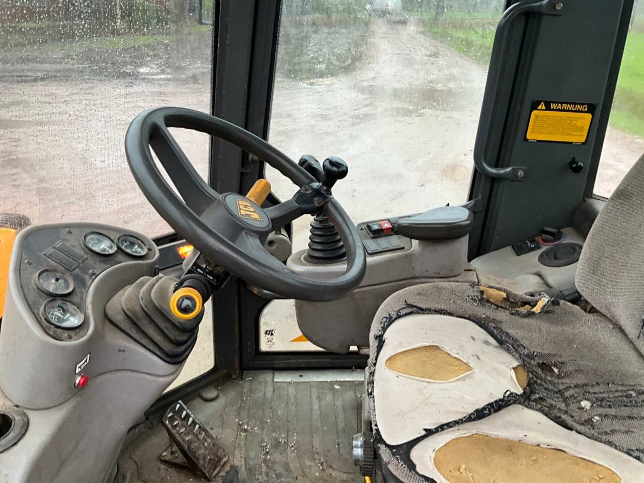 Chargeuse sur pneus 1997 JCB 408 B SHOVEL