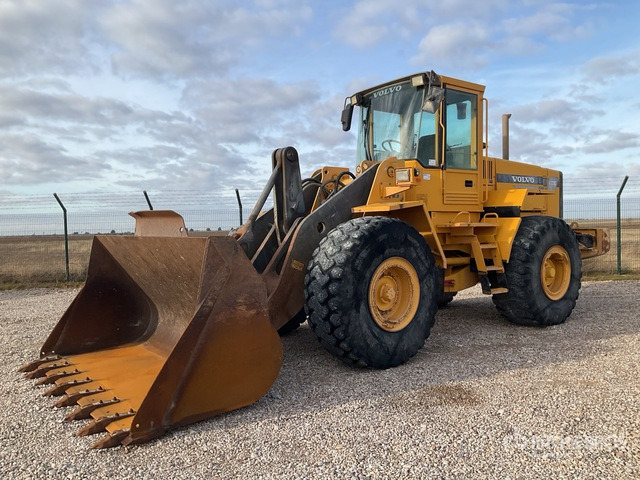 Chargeuse sur pneus 1997 Volvo L120C Wheel Loader