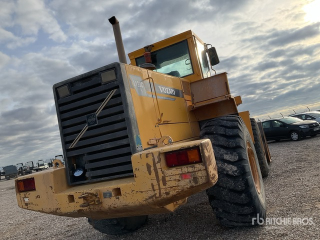 Chargeuse sur pneus 1997 Volvo L120C Wheel Loader