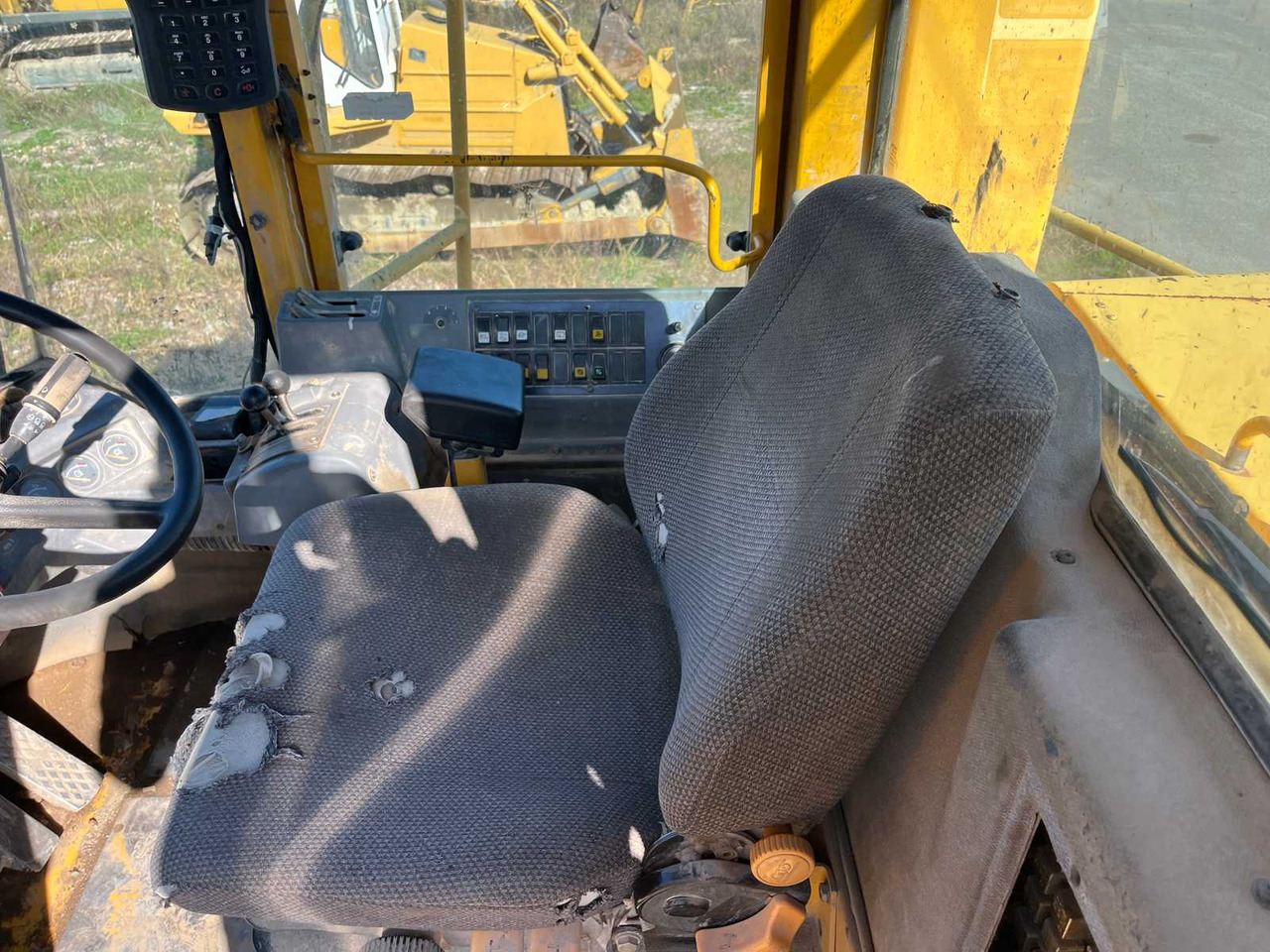 Chargeuse sur pneus 1998 VOLVO L330B WHEEL LOADER