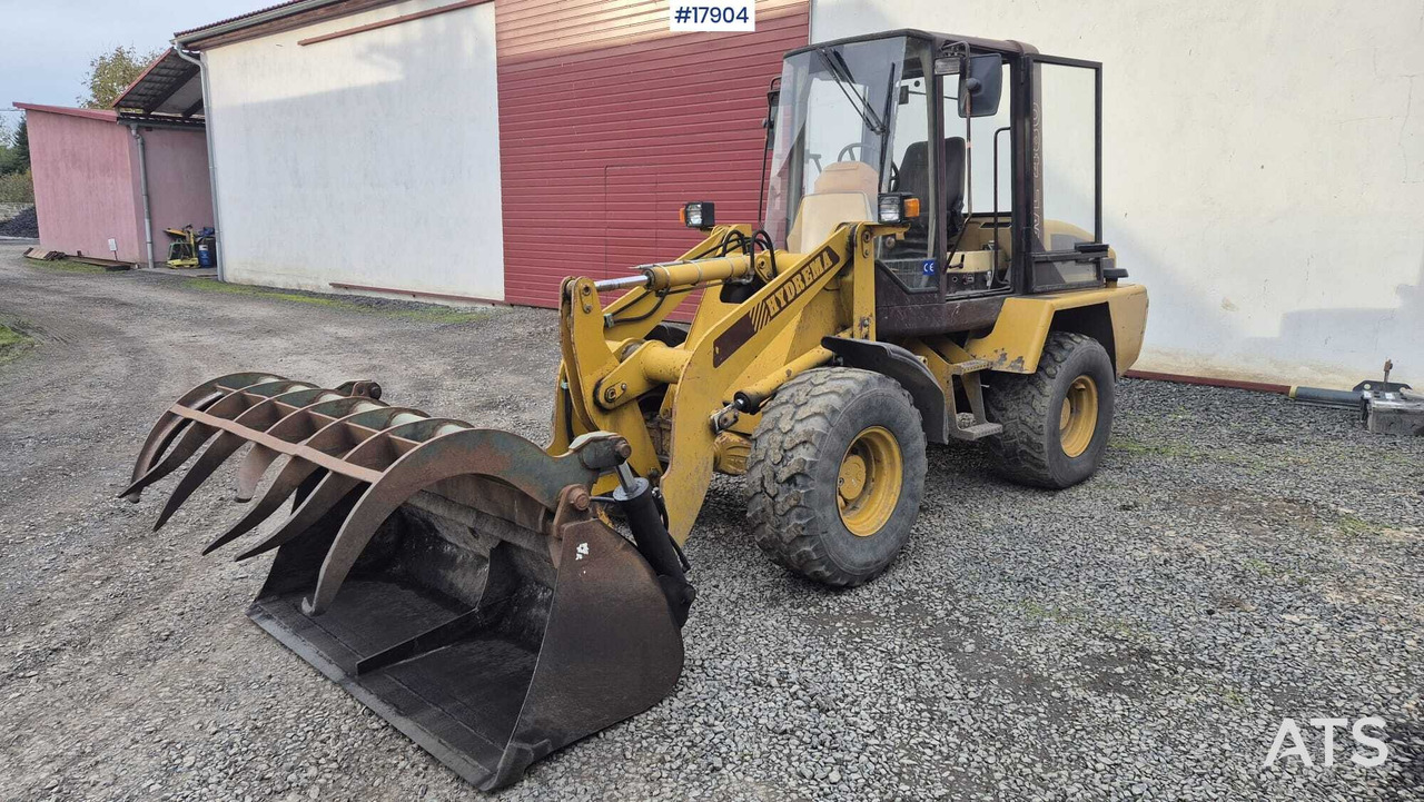 Chargeuse sur pneus 1999 Hydrema  WL 480