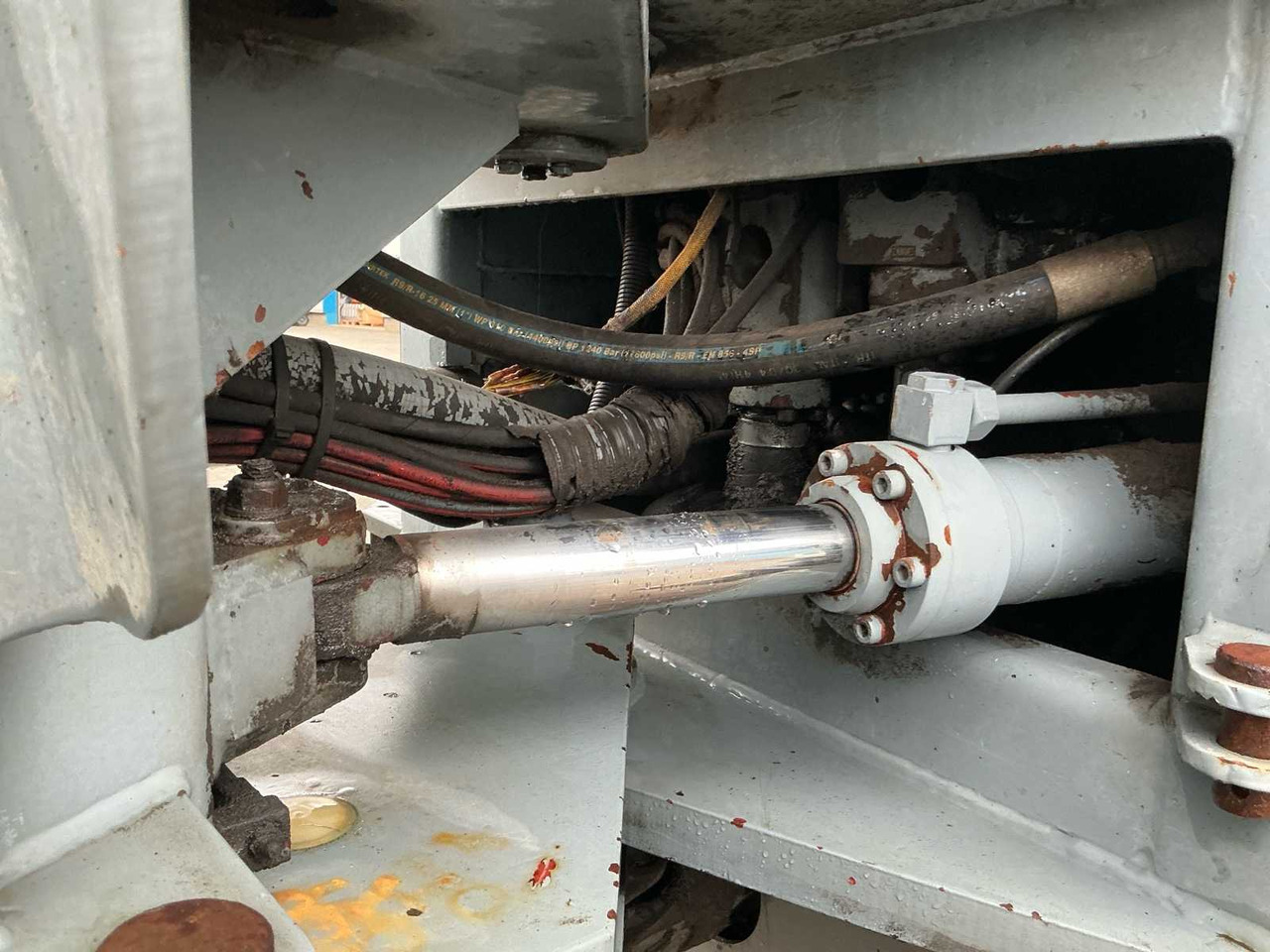 Chargeuse sur pneus 2000 WORK ETHIC WG35D SHOVEL