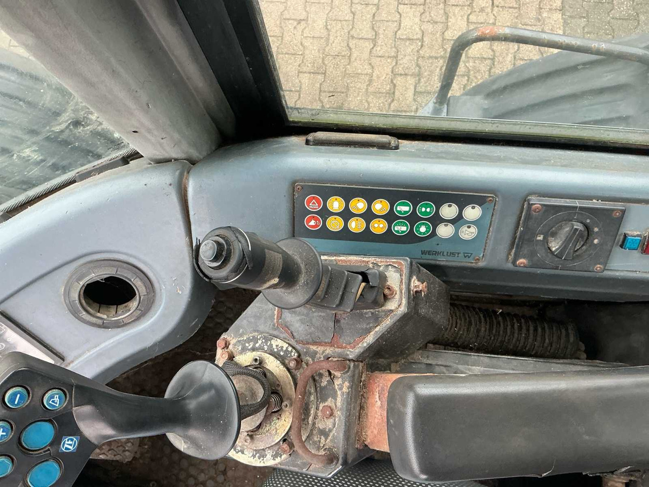 Chargeuse sur pneus 2000 WORK ETHIC WG35D SHOVEL