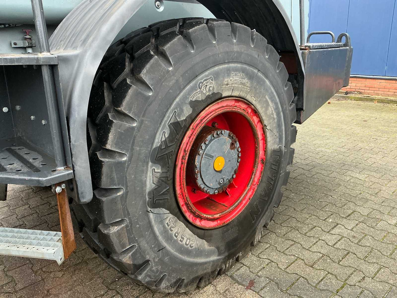 Chargeuse sur pneus 2000 WORK ETHIC WG35D SHOVEL