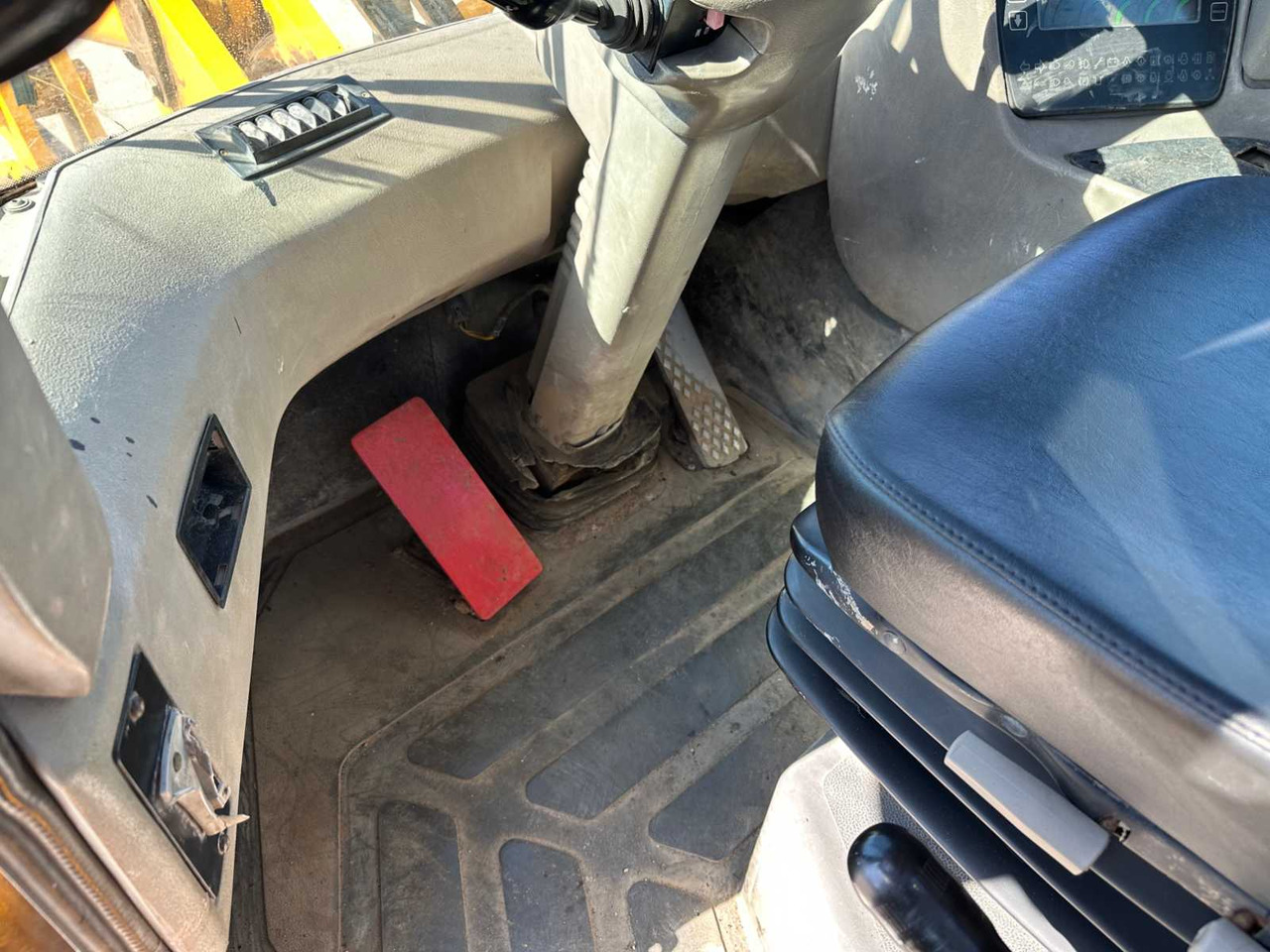 Chargeuse sur pneus 2002 JCB 436 HT SHOVEL