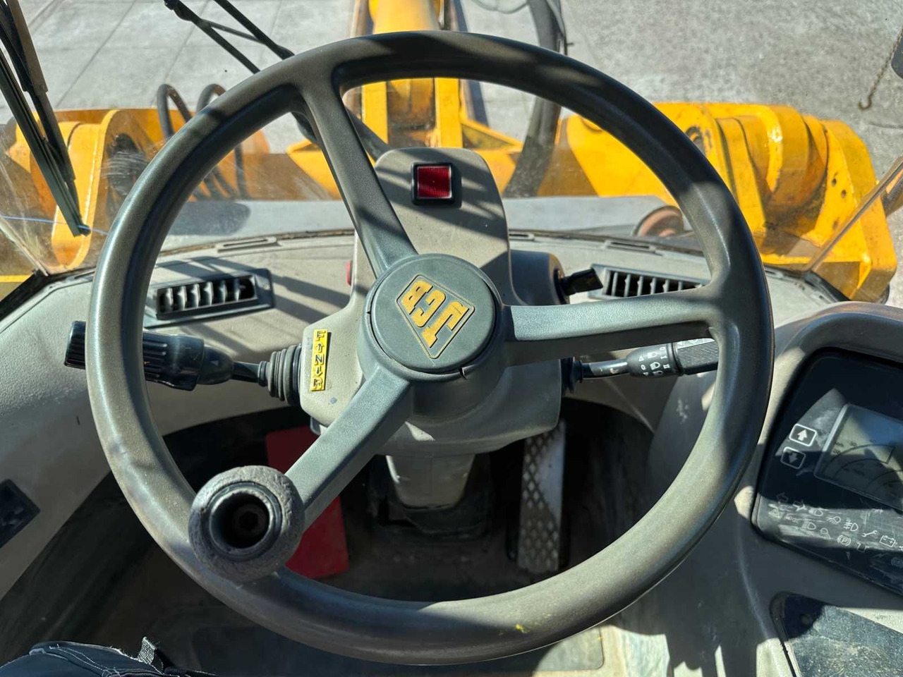 Chargeuse sur pneus 2002 JCB 436 HT SHOVEL