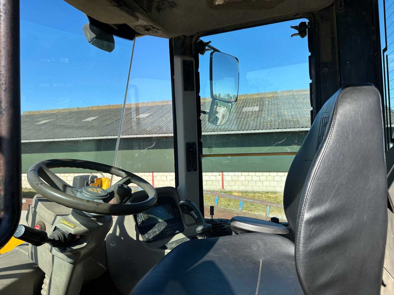 Chargeuse sur pneus 2002 JCB 436 HT SHOVEL